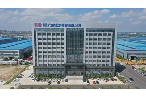 程力专用汽车股份有限公司路面养护车生产实况与产品介绍
